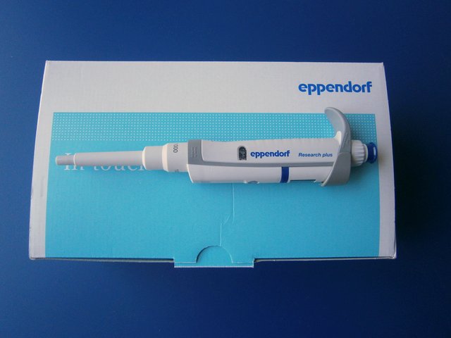 Eppendorf Pipette Research plus 100-1000 µl