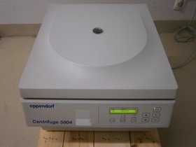 Eppendorf Zentrifuge 5804