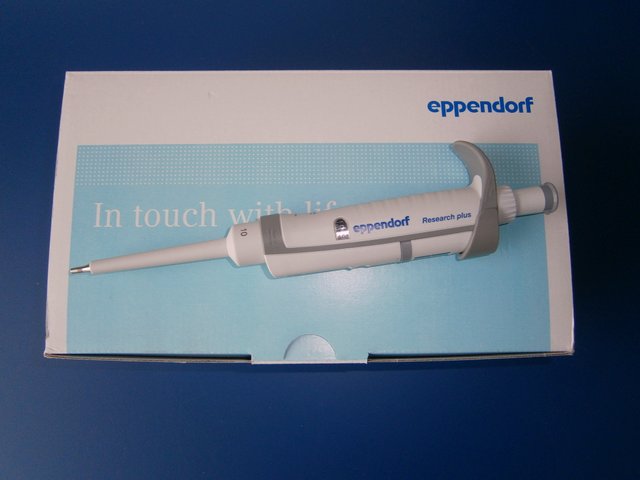 Eppendorf Pipette Research plus 0,5-10µl